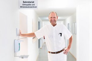 Chefarzt Priv.-Doz. Dr. Ralf Decking